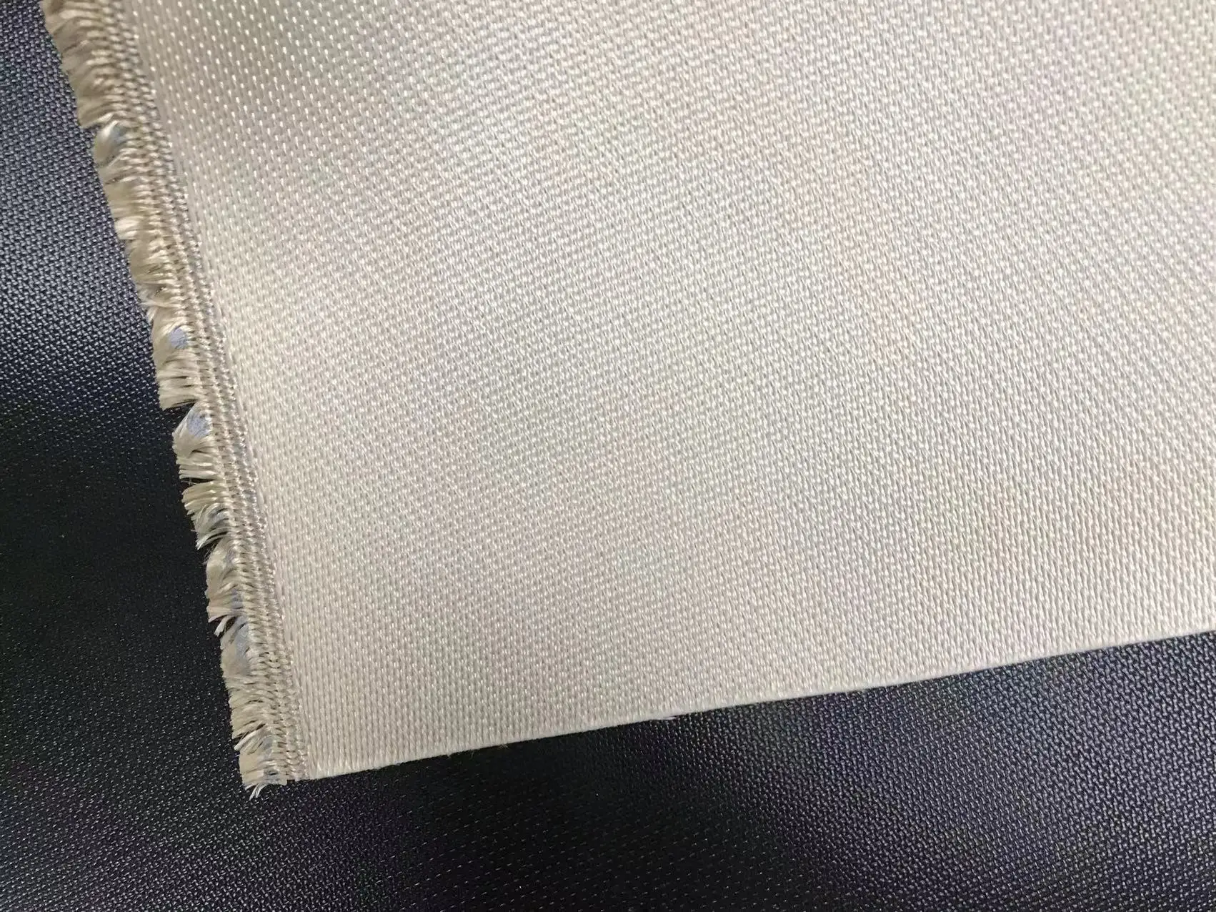 HT800 golden color fiberglass high silica fiberglass fabrics fire retardant cloth