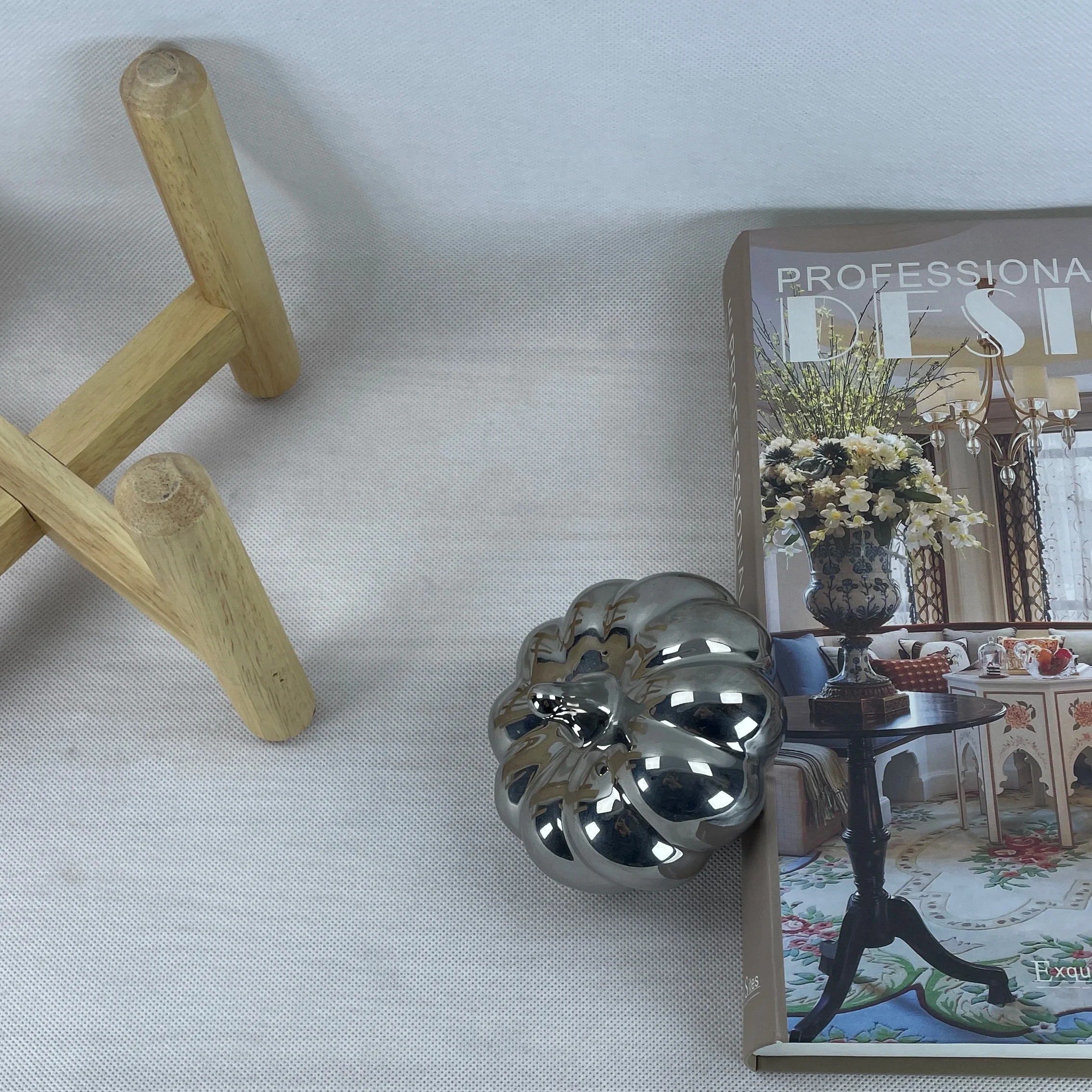 Home Decor Thanksgiving and Autumn Tabletop Gold Resin Pumpkin Polyresin Harvest Orange Fall Pumpkin Decoration