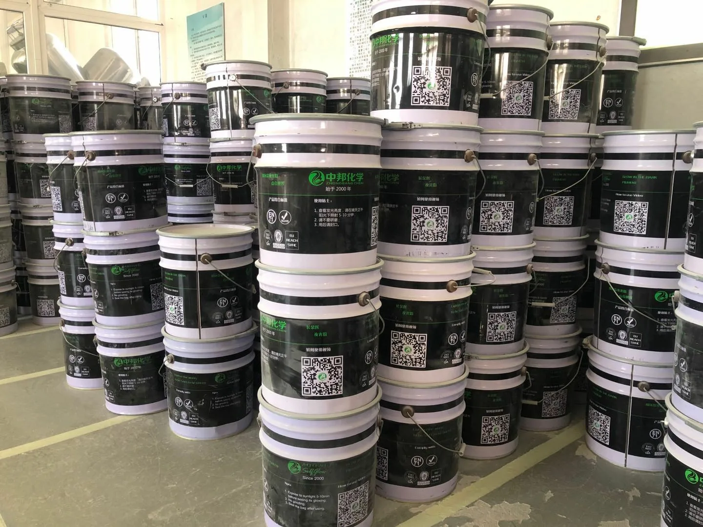  Zhongbang Acrylic Paint Bulk Fluorescent Powder Coating Night Glowing Luminous For Customers from Every Industry In Each