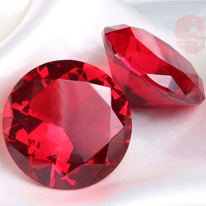 Factory Price Crystal Diamond 20 mm-200 mm Red Diamond Crystal Paperweight Large Crystal Diamond For Souvenir Decoration CDP-01R
