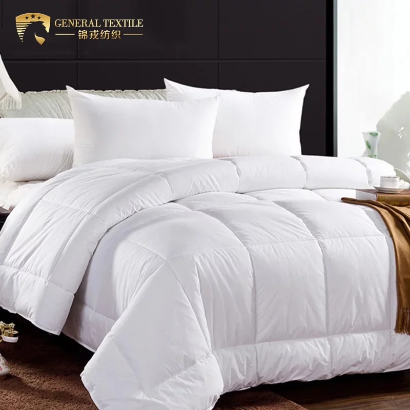 Wholesale 350GSM Four Season Hotel Duvet Down Alternative Polyester Quilt