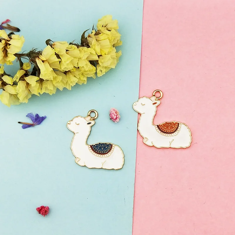 28x30mm Lovely Enamel Alpaca Charms For Jewelry Making And Crafting Earrings Pendants Necklace Bracelet Dangle Gold Color