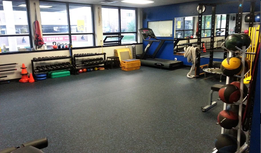 Cheap rubber gym flooring slip resistant outdoor rubber mat