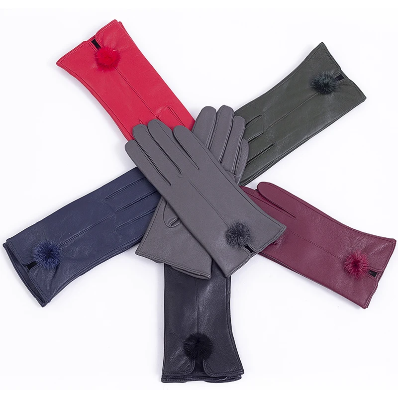 Top Quality Outdoor Hand Winter Car Driving Fur Ball Decor Leather Winter Gloves For Lady