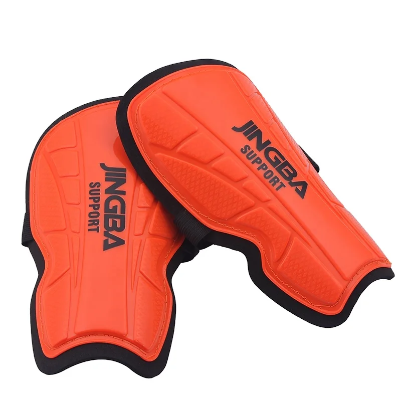 Футбольная защита для