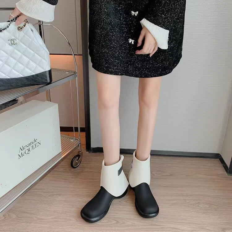 2022 Popular Back Zip Silk Calf Leather Patchwork Round Flat Women Ankle Boots Shoes