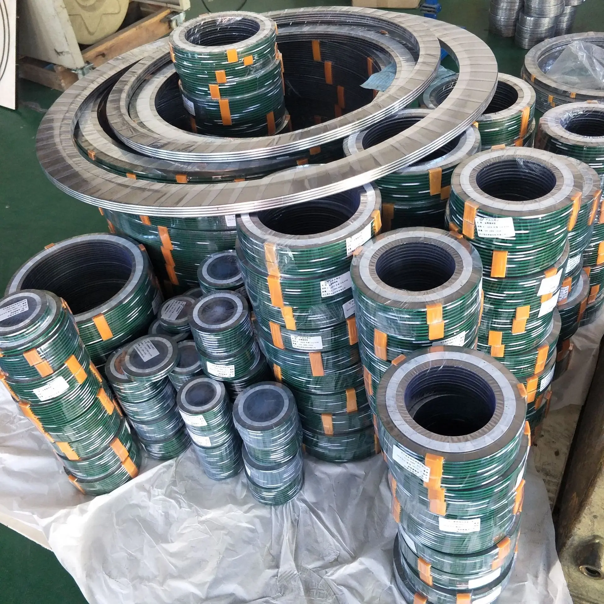 Cheap and high quality duplex  spiral wound expanded graphite gasket ASME b16.20 spiral wound gasket