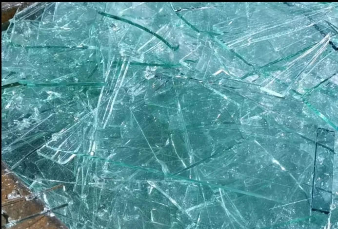 Float Irregular Glass Cullets Recycled Crystal Flat Glass Cullets for Sale Scrap Used to Make Glass