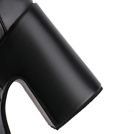 Customized Luxury Sexy nightclubs  round head  high boots in pole dancing  belt buckle platform chunky knee-high boots boots