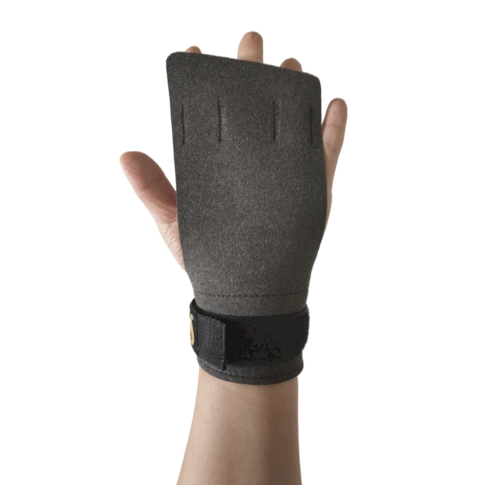 Fitness Gloves and Gymnastics Grips for Muscle-Ups Pull-Ups Weight Lifting Kettlebell Training for Gym and Sports Use