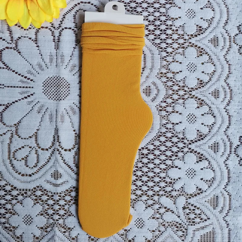 Free sample wholesale slouch socks summer women cute custom embroidery girls fashion socks