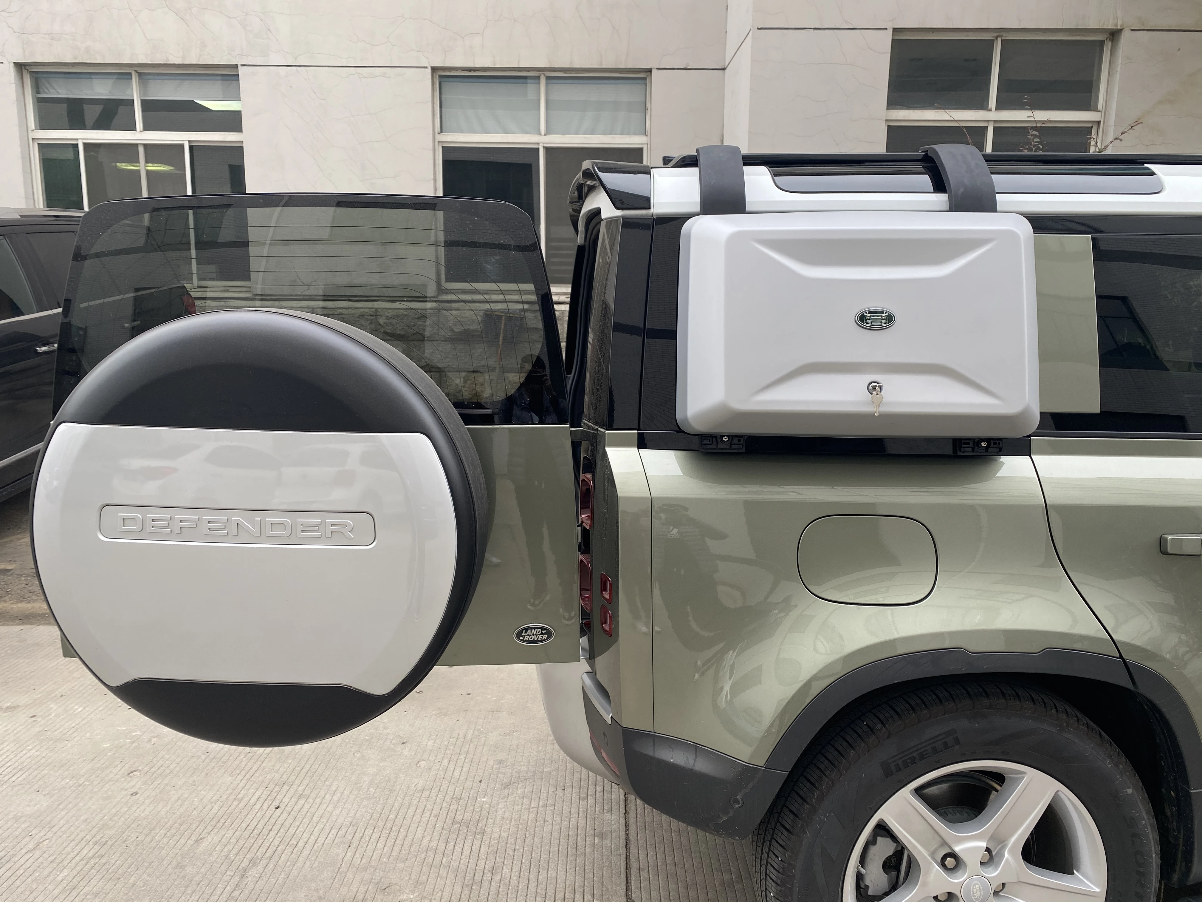  YH-Q-LD010 Высокое качество сторона коробки для 2020 Land Rover Defender
