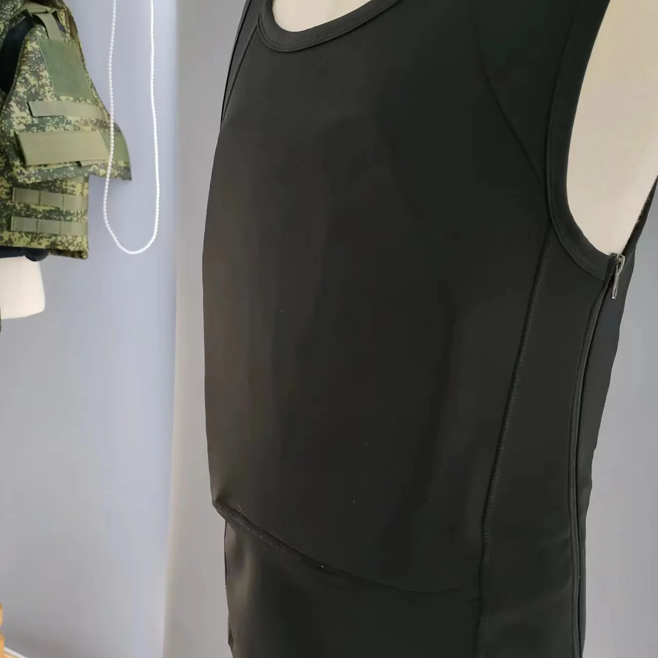 Sturdyarmor Outdoor Tactical Gear Equipment Defender Black Combat Covert Vest XL Concealed Plate Carrier for USA