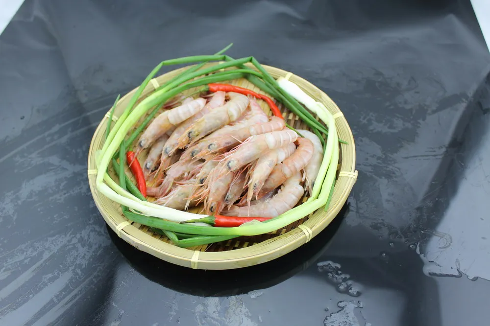 
Frozen pink shrimp prawn shrimp whole round 