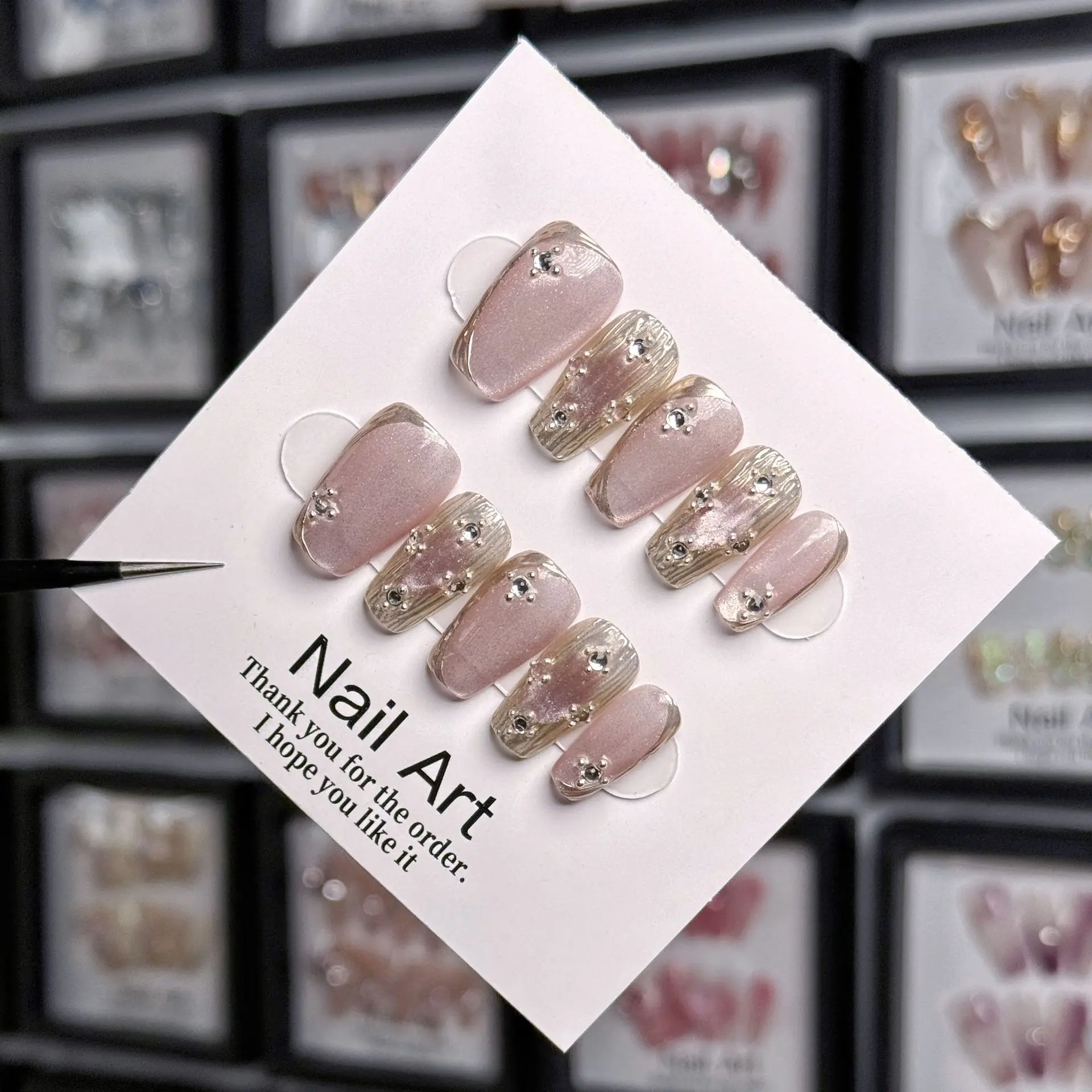 Handcrafted New Style Purple-Pink Cat Eye Press on Nails Custom Size Wholesale Artificial Nails