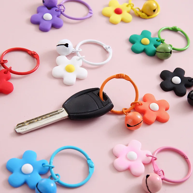 Small Candy Resin Flower Keychain Girl Cute Metal Bell Keyring Women Party Bag Jewelry Pendant Trinket Car Key Holder Charms