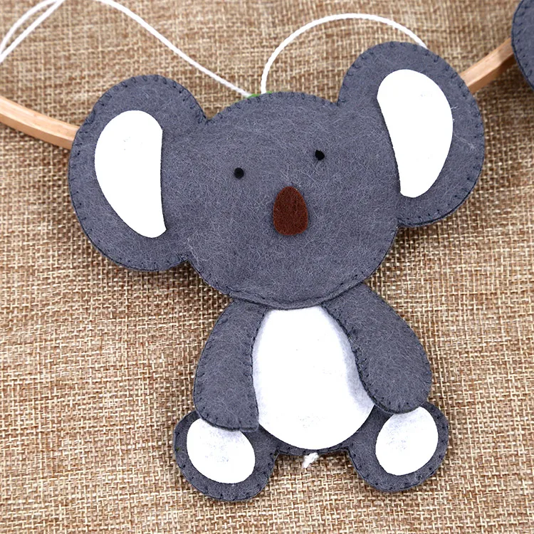 All new product felt baby crib mobile Eco-friendly felt Koala baby bed mobile hanger felt baby mobile toys