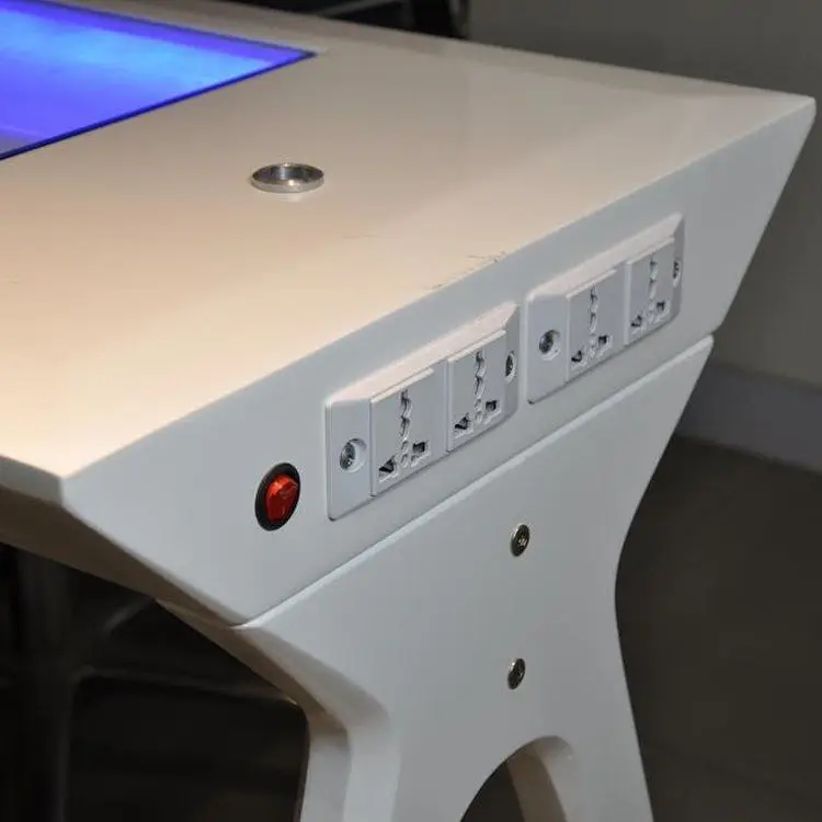 Beauty Equipment Manicure Table for nail salon white nail tables with lamps