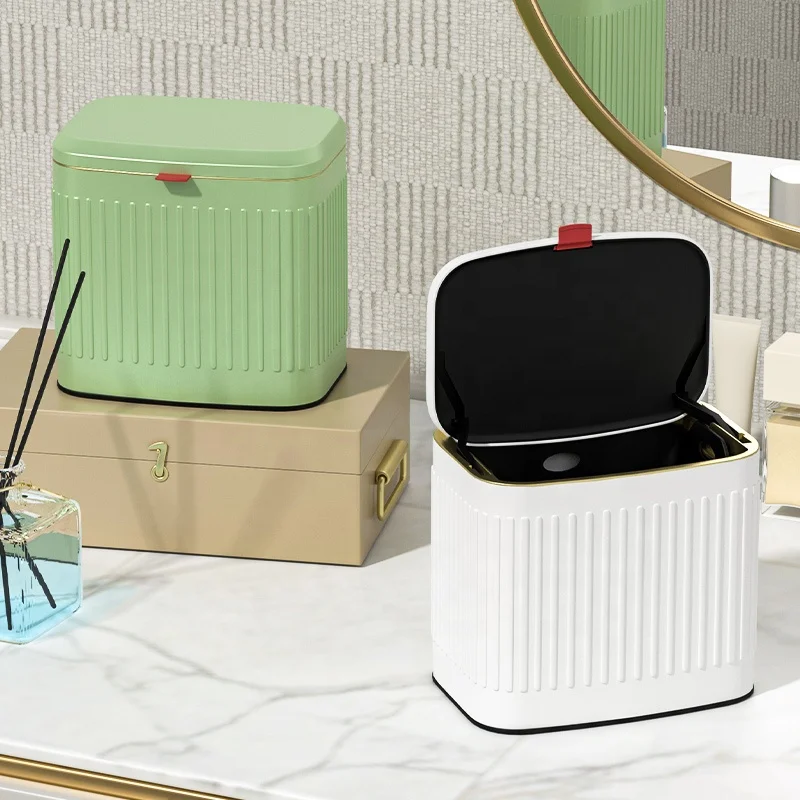 Leasylife Wall Mounted 4L 8L Stainless Steel Bathroom Trash Bin Kitchen Hanging Metal Trash Can