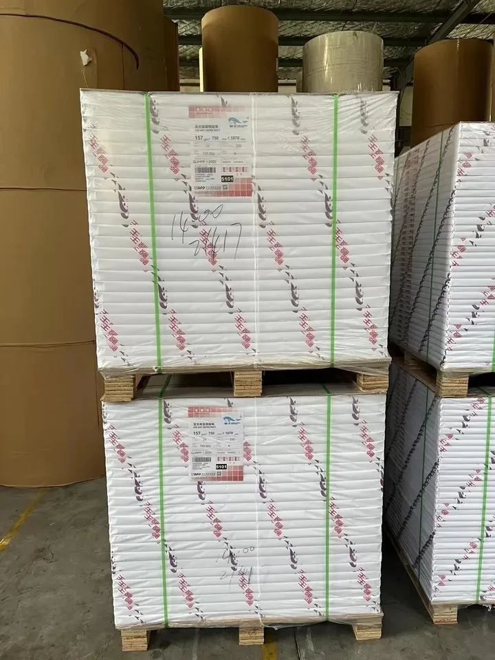 Premium Quality Multiple Size Free Samples  Glossy and Matte art paper coated 2 sides C2S for printing