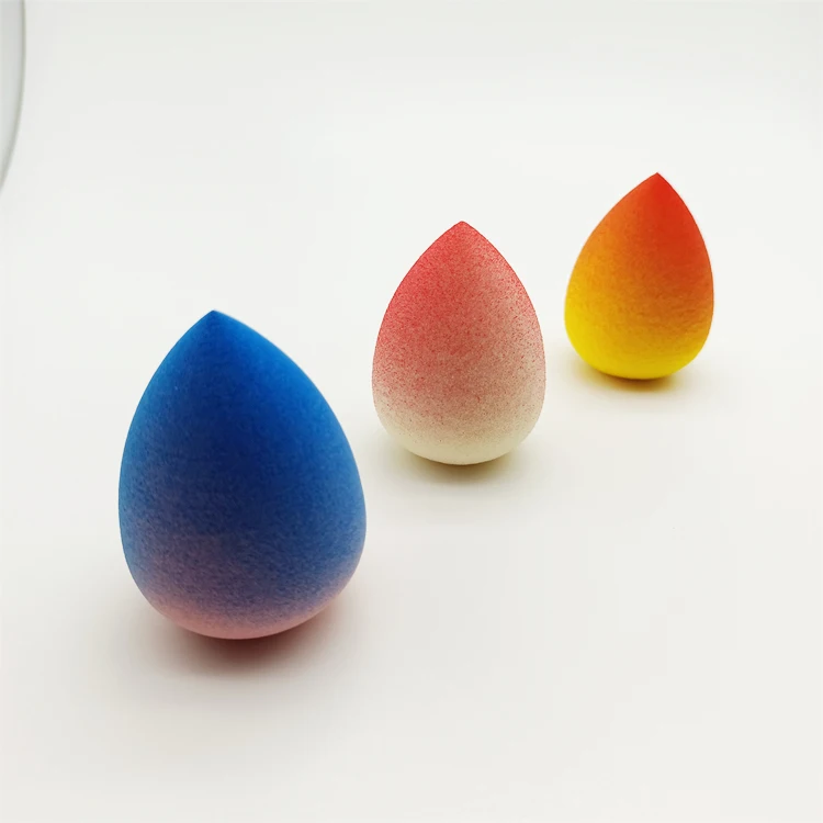 2021 Top Seller Gradient Color Makeup Foundation Sponge Multifunctional Teardrop/waterdrop Makeup Sponge Puff Face Sponge