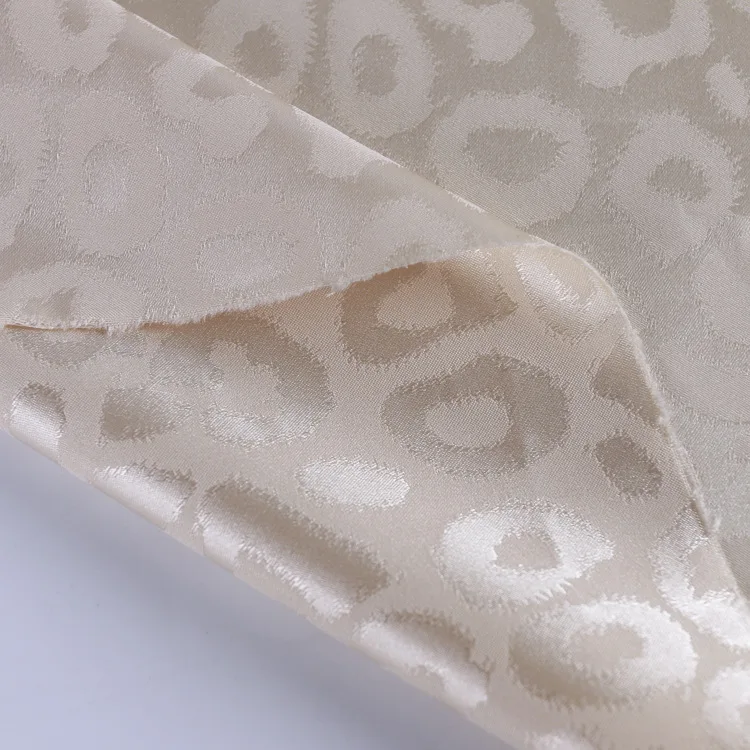 1865 Wholesale Polyester tiger leopard animal Jacquard Satin Pattern Slight Stretch Fabric For Dress Blouse Shirts