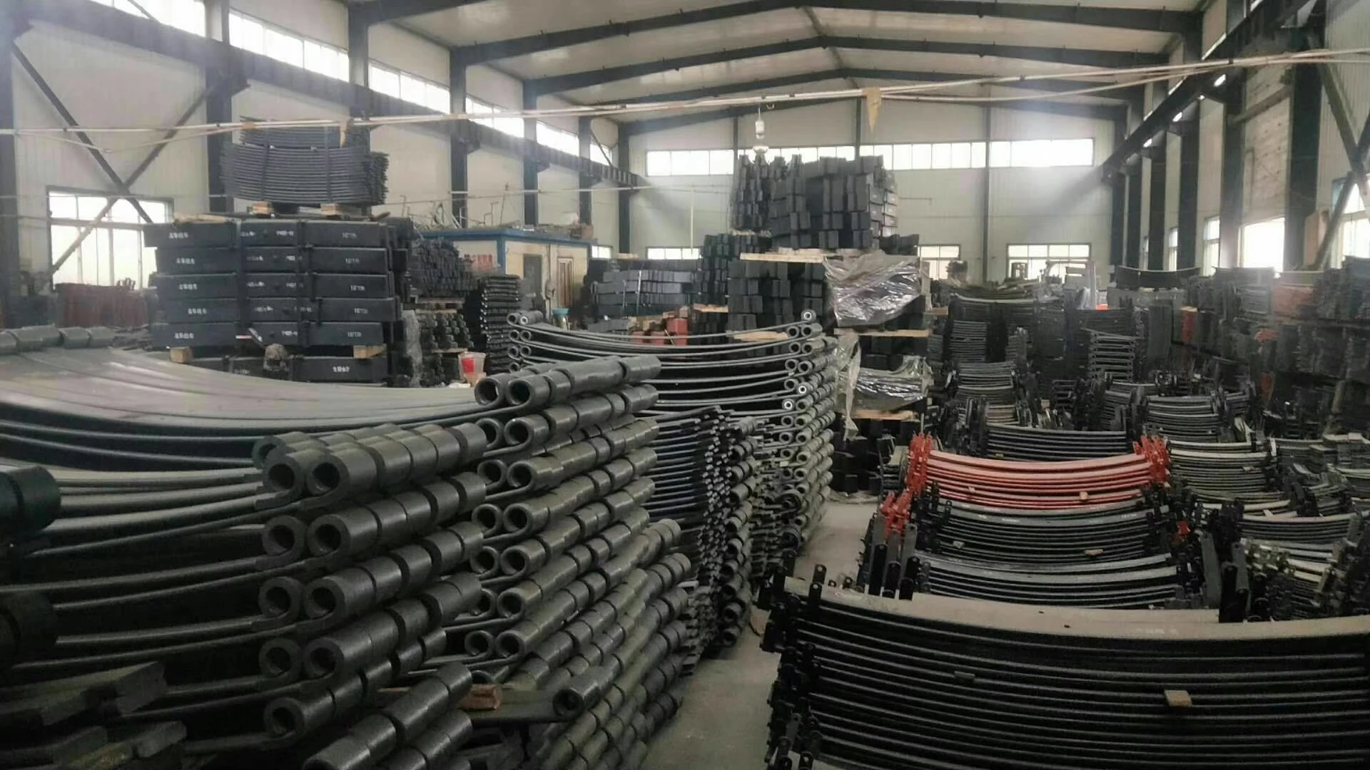 China leaf spring manufacturer for semi trailer and truck