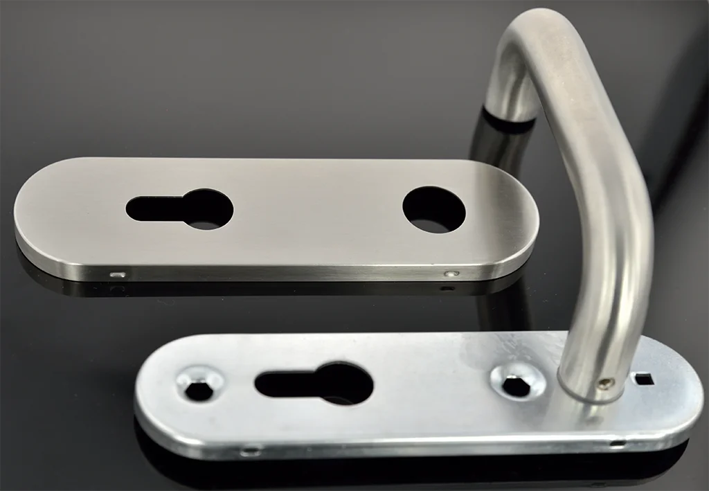 
Stainless steel door handle SS2003-19 HANRUI brand 72mm center size with standard EN1906 Grade 3 brass core level handle 