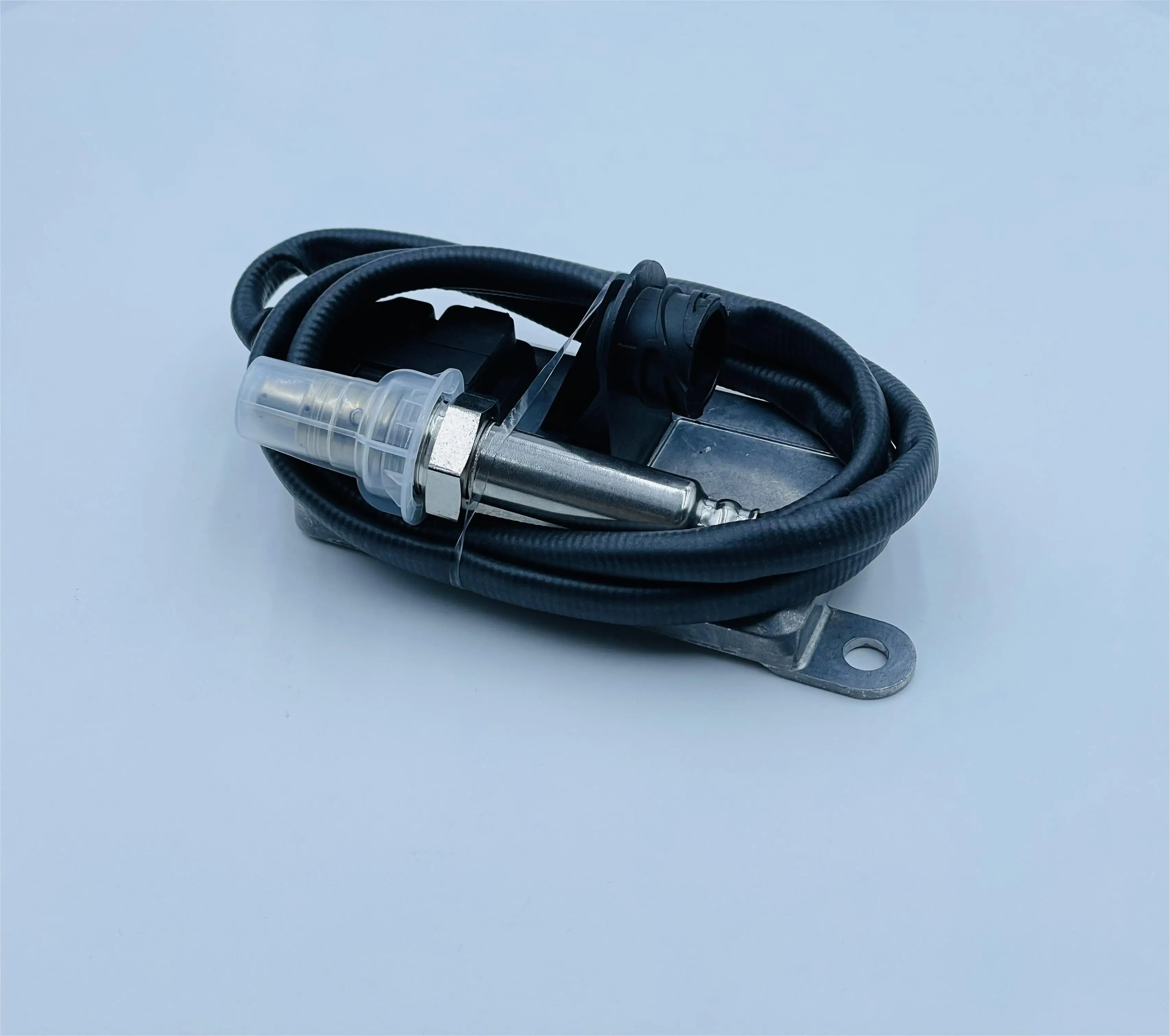 24V Good Quality Nitrogen Oxide Sensor 2296799 5WK96612F 2020691 5WK96612D For Scania Engine Nox Sensor