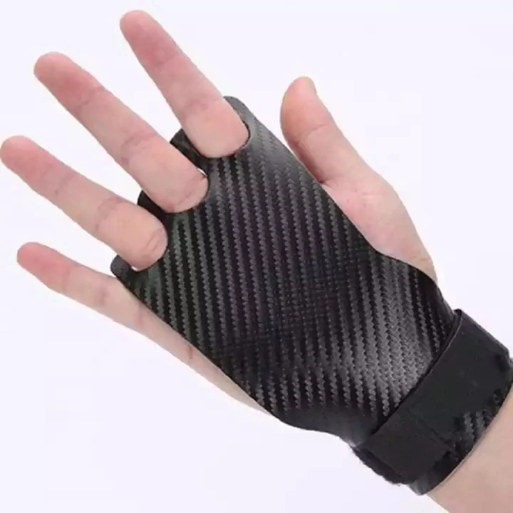 Hot Sales Carbon Fabric Gym Hand Palm Protection Grips Pull Ups Gloves for Weight Lifting