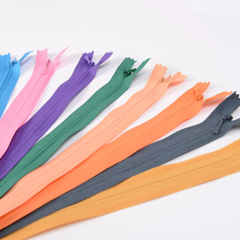 Custom color 3# close end nylon invisible