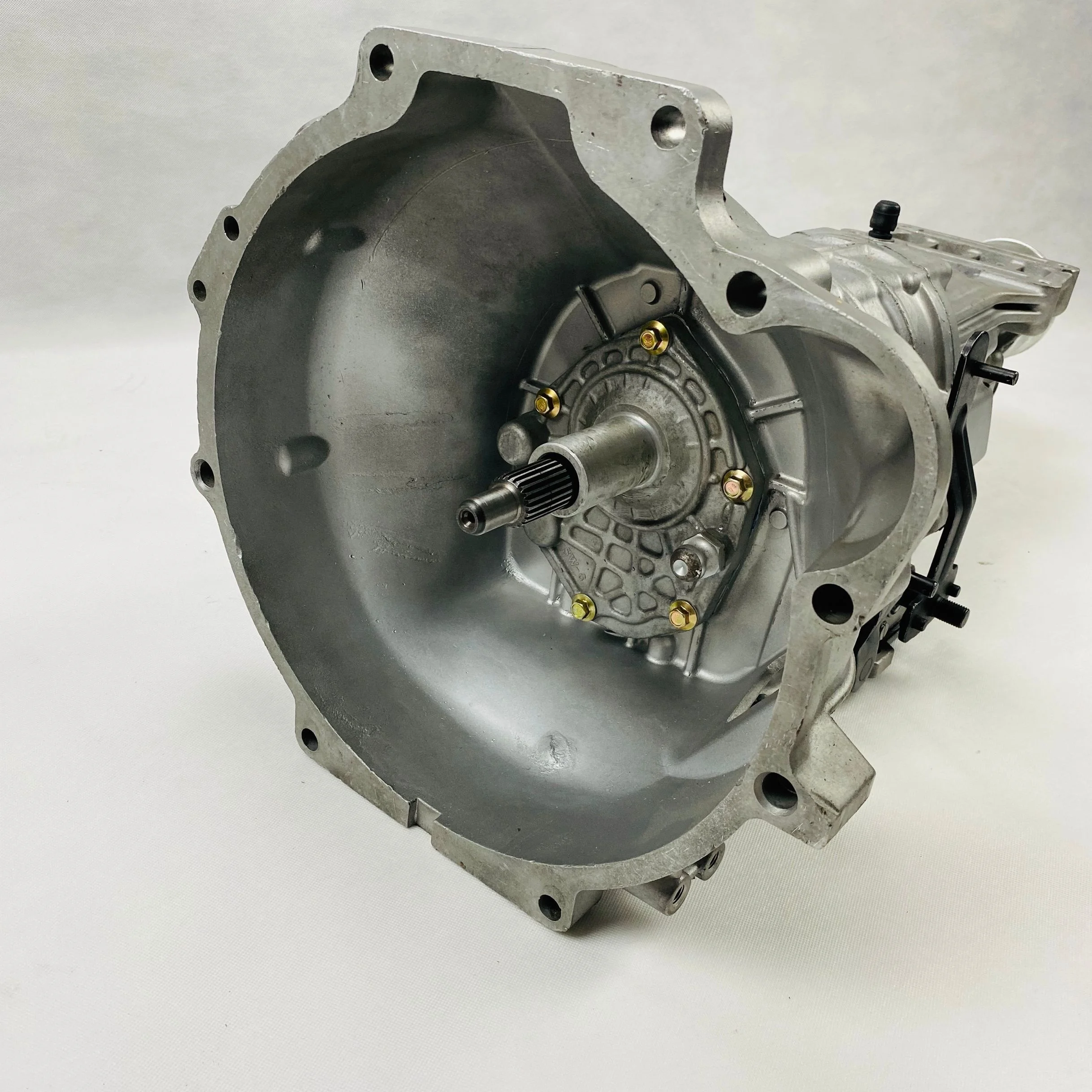 Перестроенная коробка передач для Hyundai H100 и Mistubishi L300 4D56 4x2