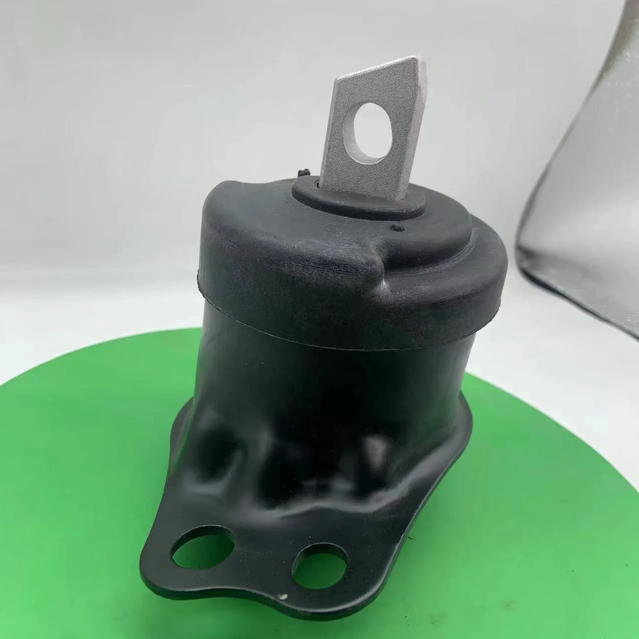 50820-T2F-A01 Engine Mounting Bracket Hon.da Acc.ord 2014-2017