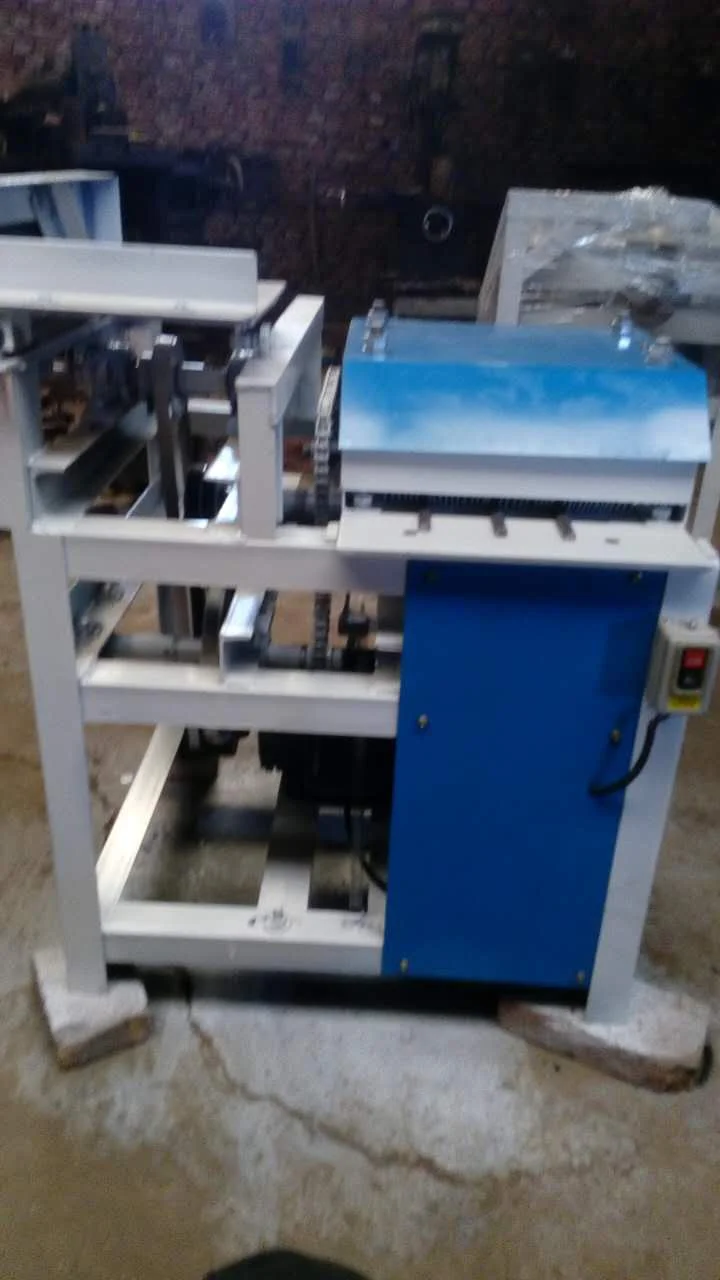 Flush trimming multi blade sawing woodworker edge cleaning sawing lath fine wood core strip edging equipment