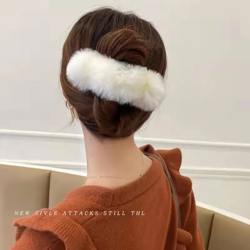 New arrival real fur accessories women and girls pompom ball wholesale rabbit fur pom pom party decoration accessories