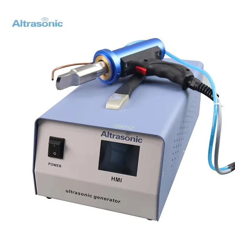 Good and precise welding effect 35khz Ultrasonic welding machine power supply with low noise level