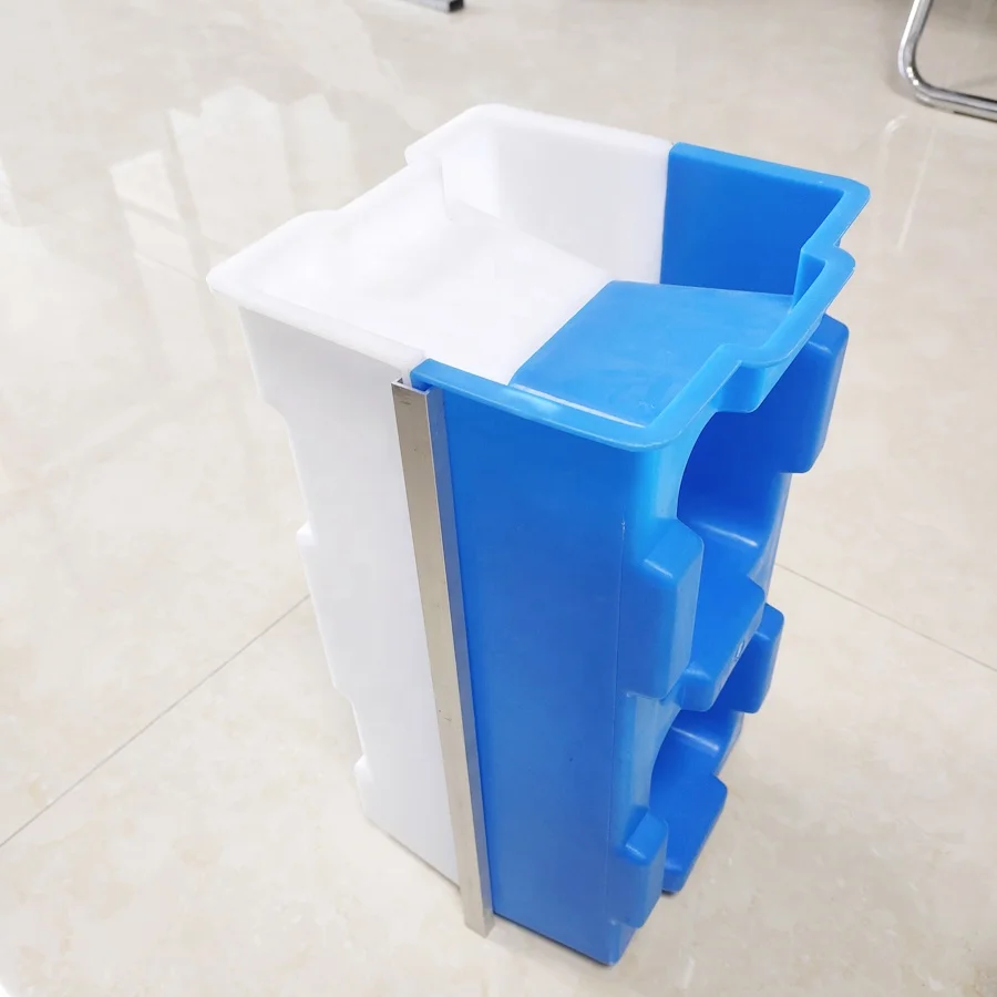 Plastic interlock mould for concrete blocks