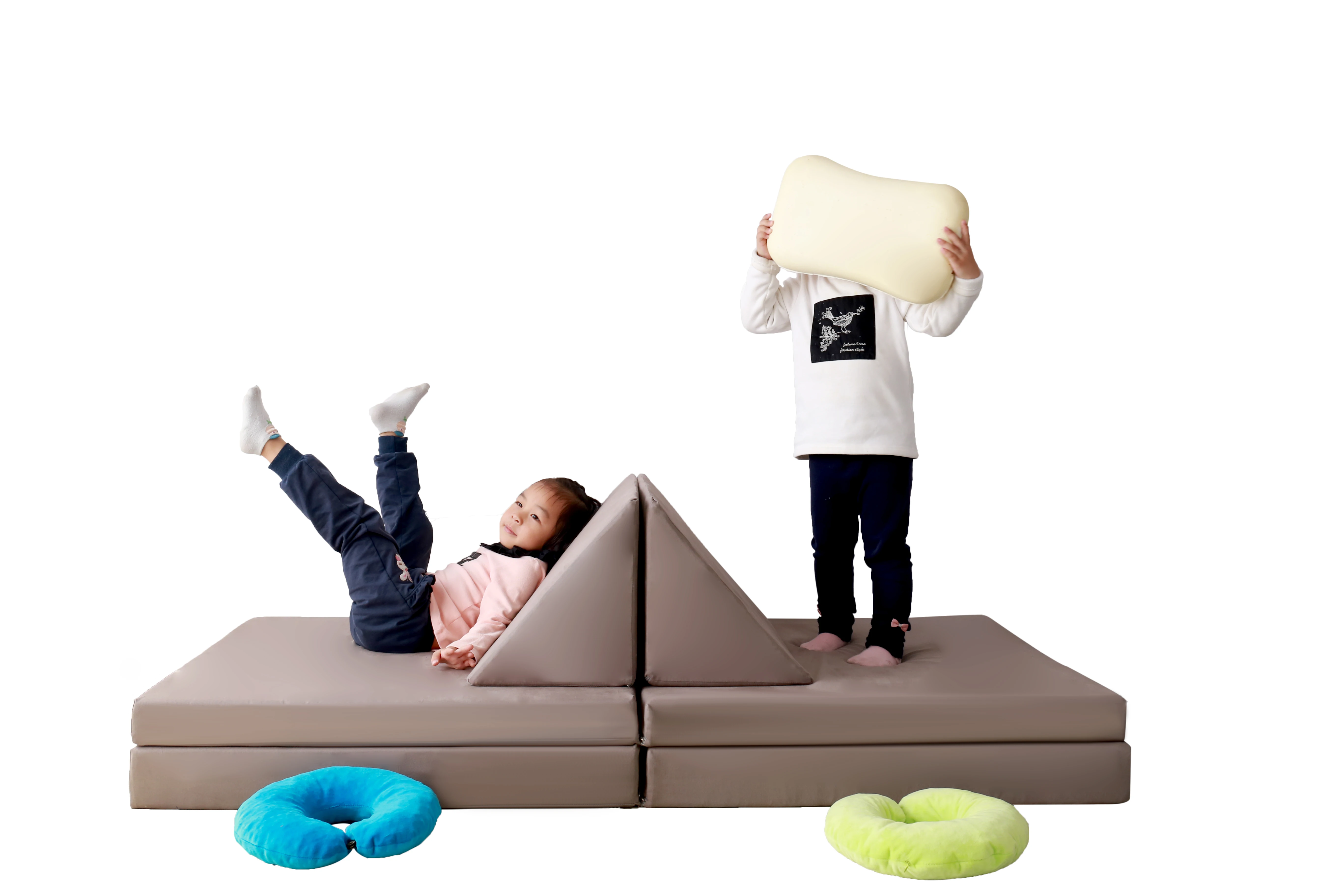 
Hot Selling Suede Snow Velvet Multi-functional Sectional Sofa 6 Blocks Modular Set Customizable DIY Kid Play Couch 