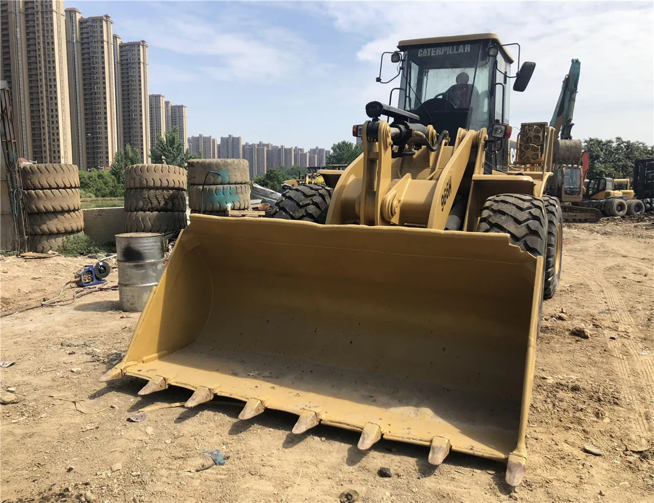 Фронтальный погрузчик Caterpillar 966H б/у CAT 966