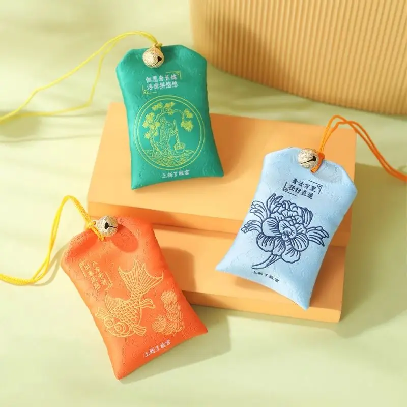 Wholesale Custom Logo Cartoon Caricature Charm OMaMoRi Amulet