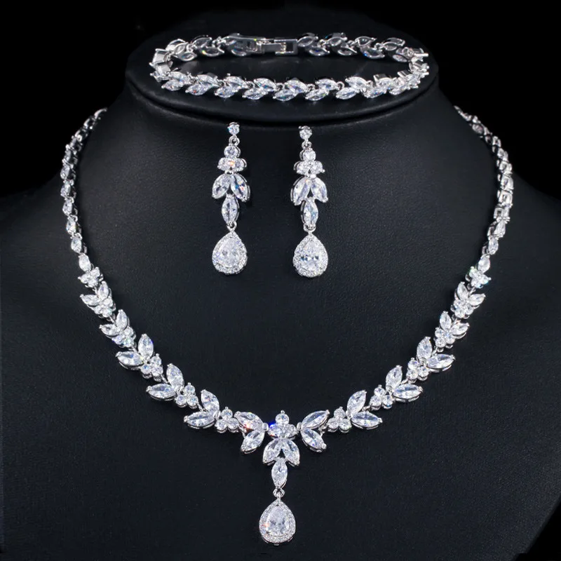Wholesale 3pcs Luxury Bling Shiny Cubic Zirconia Earring Jewelry Set For Bridesmaid Bride Wedding CZ Water Drop Zircon Necklace