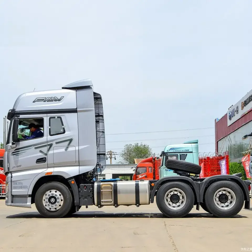 Тягач Faw Jiefang J6p высокоэффективный тягач 420 л.с. 6x4 трактор Евро 5