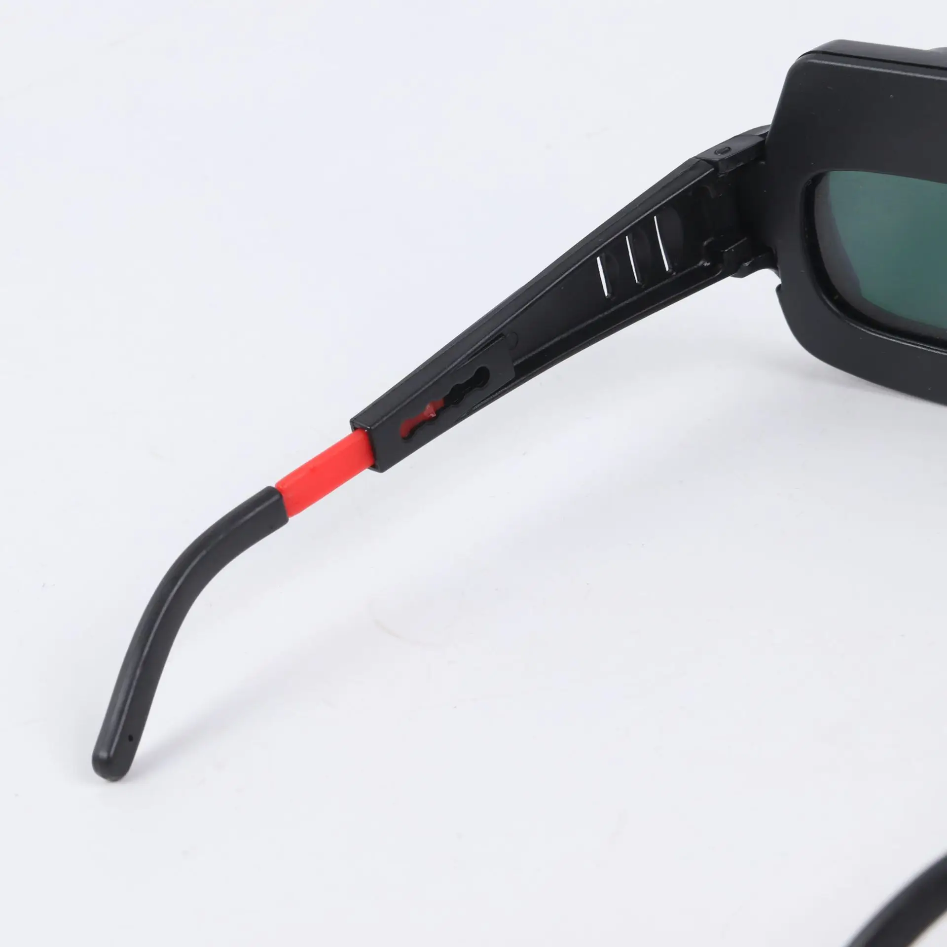 INWELT Wholesale Eye Protection PC Solar Auto Darkening Automatic Welding Lenses Safety Goggles for Welding