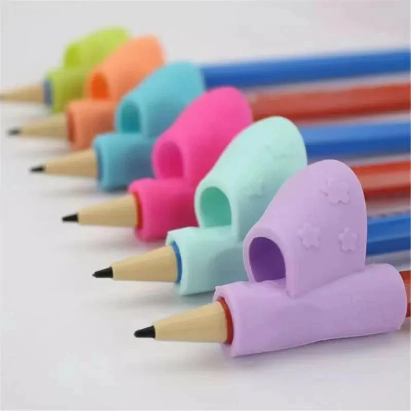 Pencils Handle Right Hand Helps Children Learn Holding Pen Writing Posture Correction Magic Fits Pencil Soft Color Random