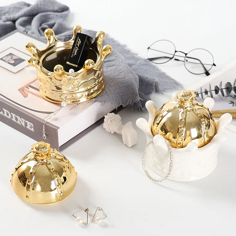 Custom Logo Gold Queen Shape Ceramic handicraft table furnishing items storage tank jewelry box incense candle display box