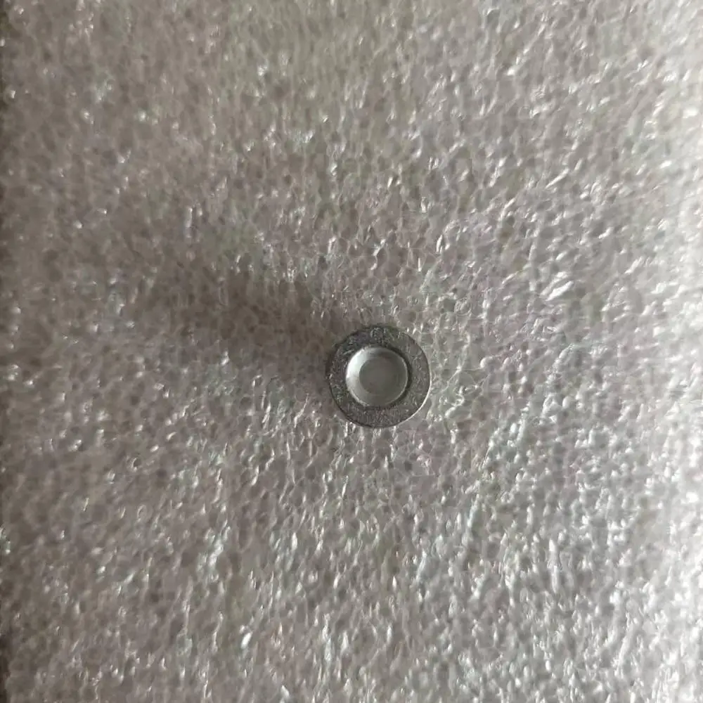Сетевой фильтр EPCOS/TDK B88069X5591T902 ES400XSMD GDT 2 полюса 400 В 5 ка газоразрядная