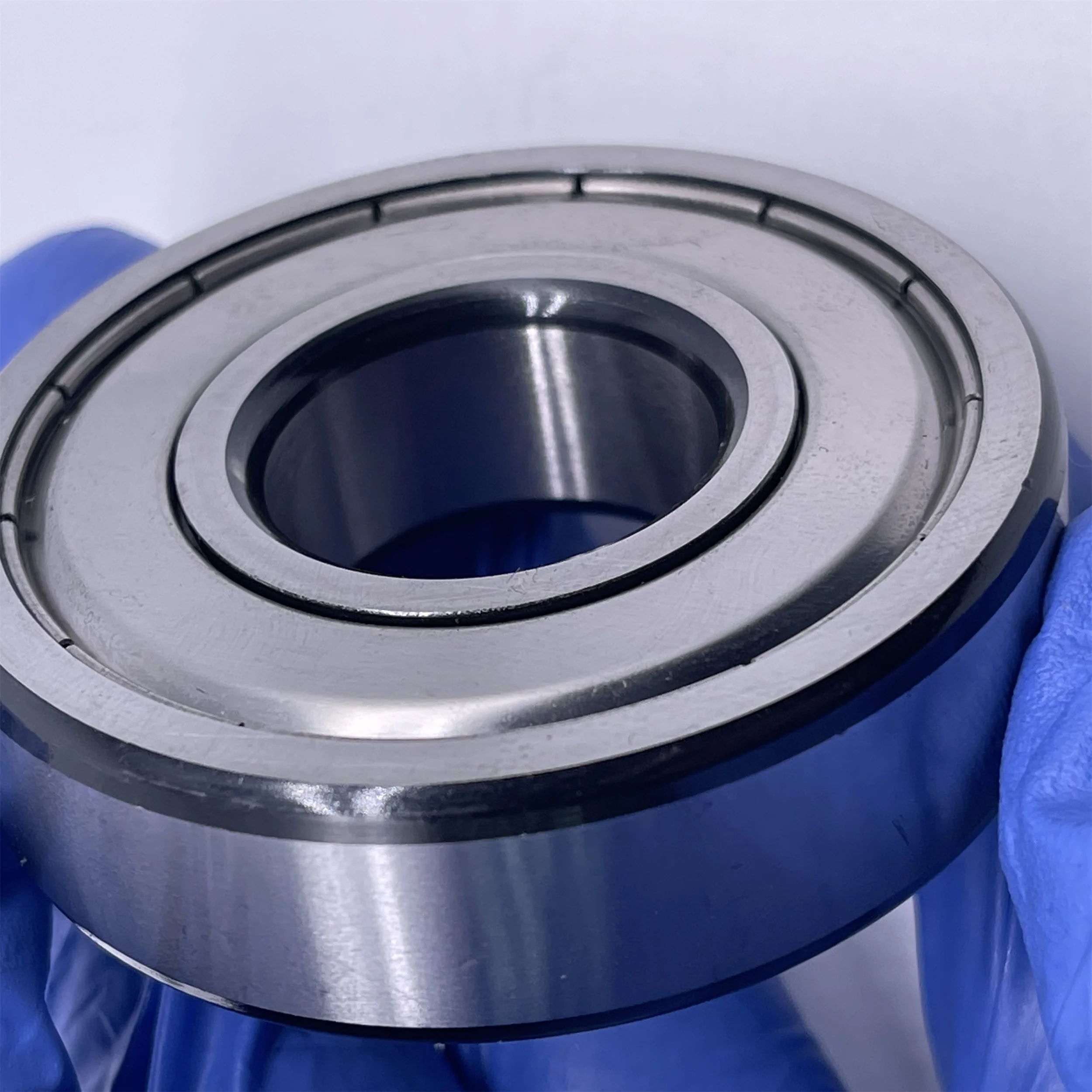 Chrome Steel and Competitive Price Deep Groove Ball Bearings 6215 2RS