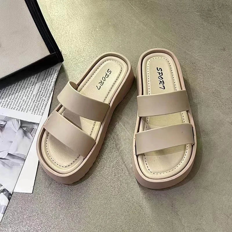 2024 Summer Beach Flat Ladies two band Slippers and Sandals New Design Slide for Women Outdoor