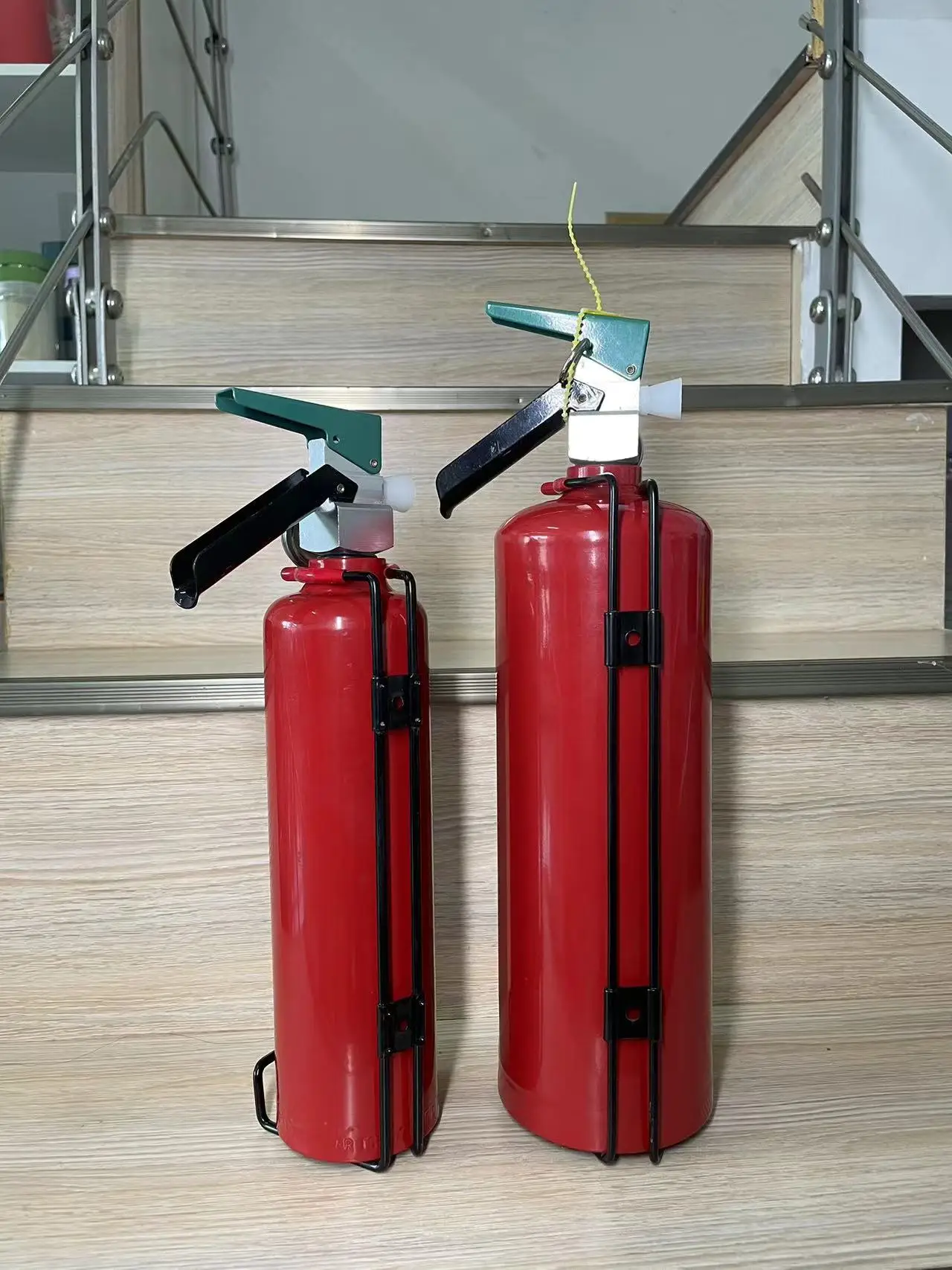 Fire Extinguishers 5lb 10lb 15lb 20lb South American market mexico style abc powder fire extinguisher 4.5kg 9kg