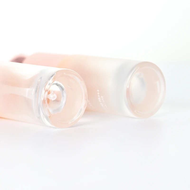 15ml High quality thick bottom cylinder glass bottle with heart decoration pump